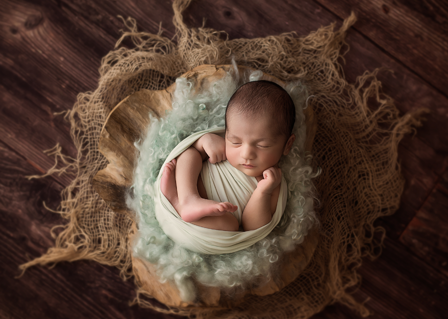 newborn photographer in San Diego