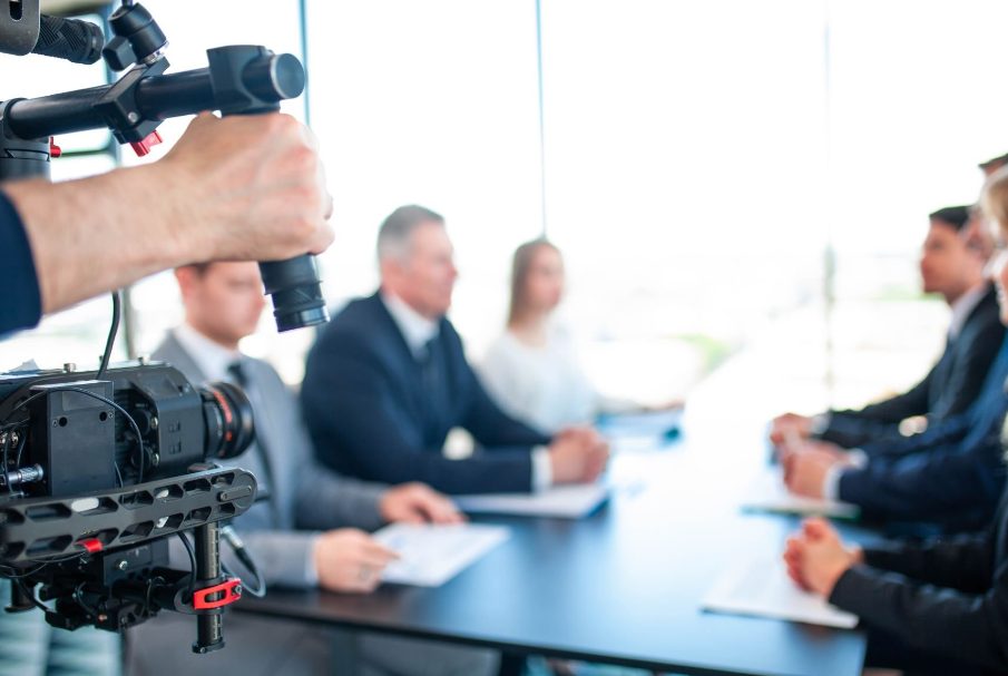 4 Dos and 4 Don’ts of Working With Corporate Video Services